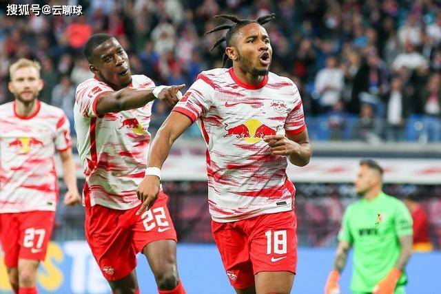 英超-萨拉赫破门努涅斯建功 利物浦2-0维拉